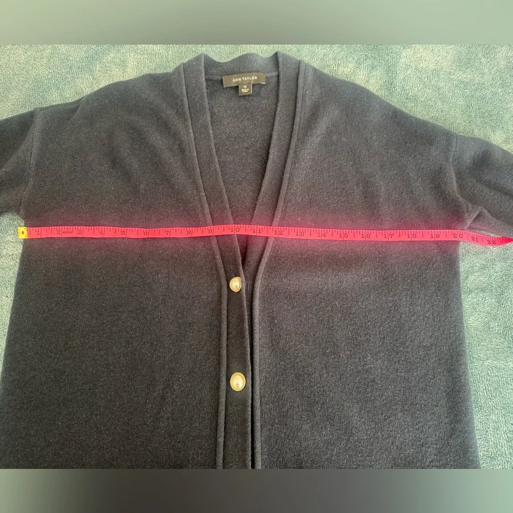 Ann Taylor Navy Blue Wool Blend Cardigan Sweater Pearl Buttons Size XS - Picture 5 of 8